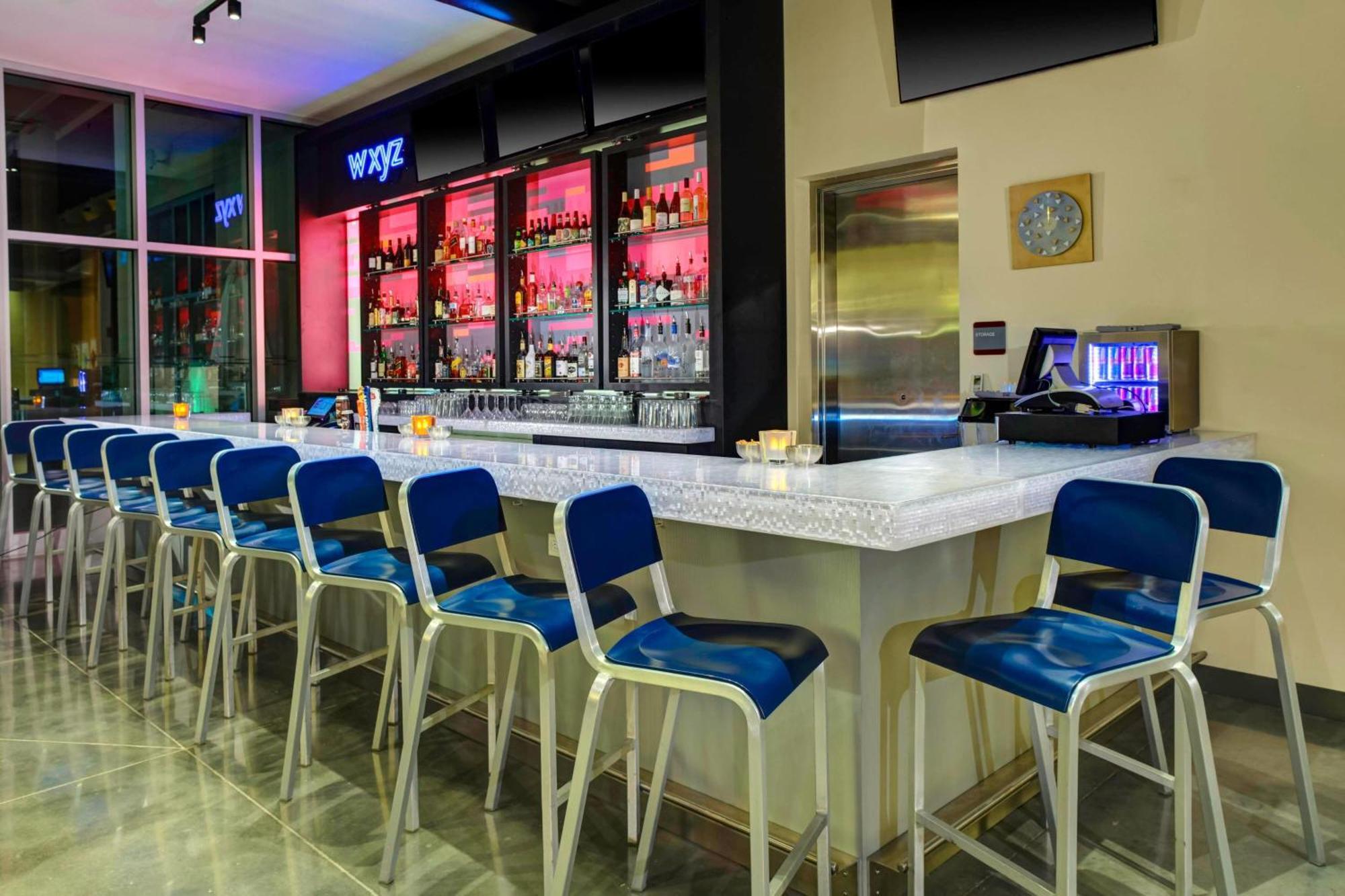Aloft Wichita Hotel Eksteriør billede
