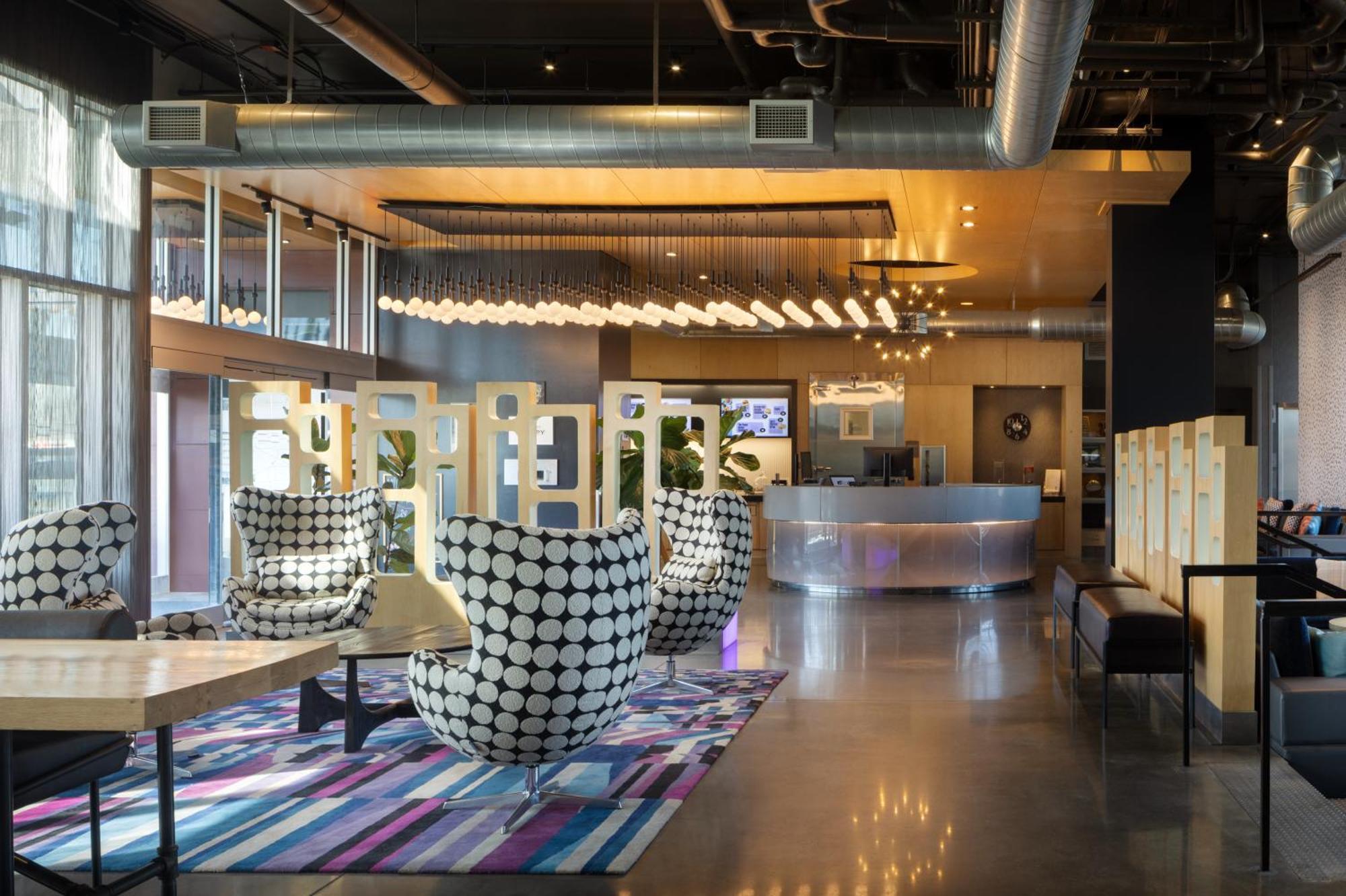 Aloft Wichita Hotel Eksteriør billede