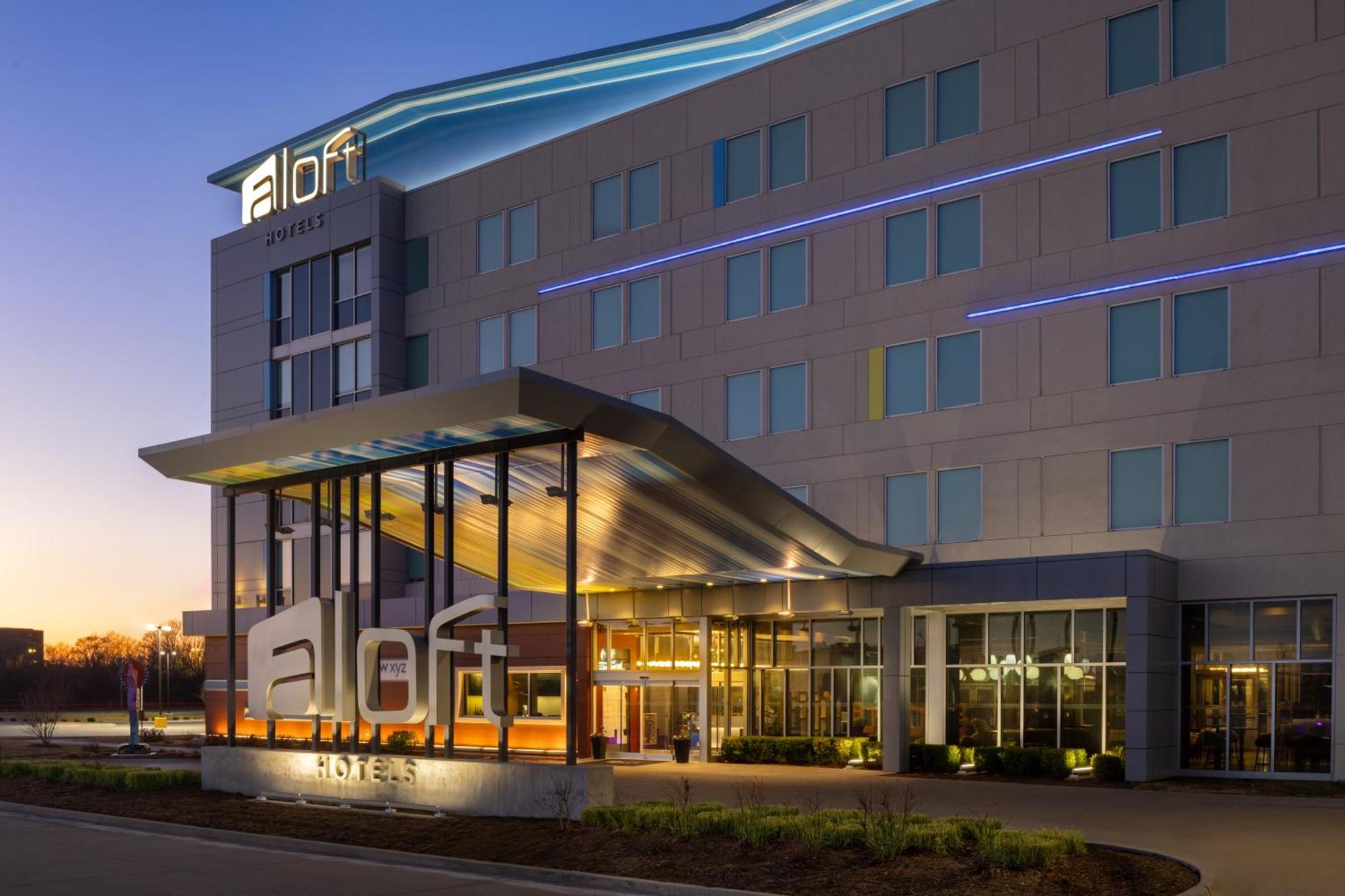 Aloft Wichita Hotel Eksteriør billede