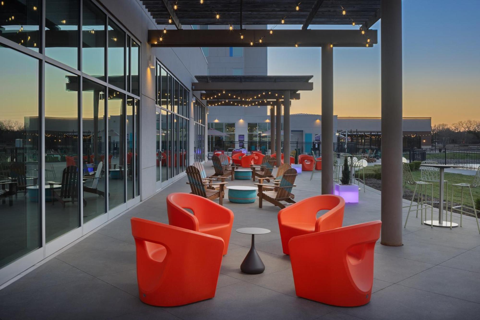 Aloft Wichita Hotel Eksteriør billede