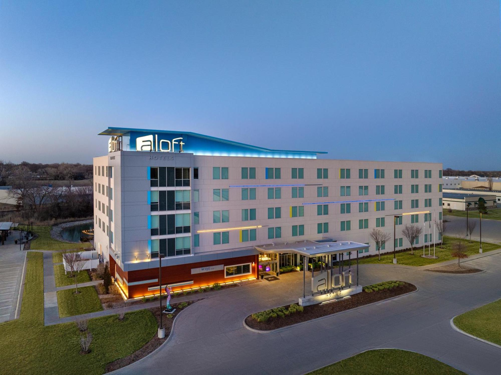 Aloft Wichita Hotel Eksteriør billede