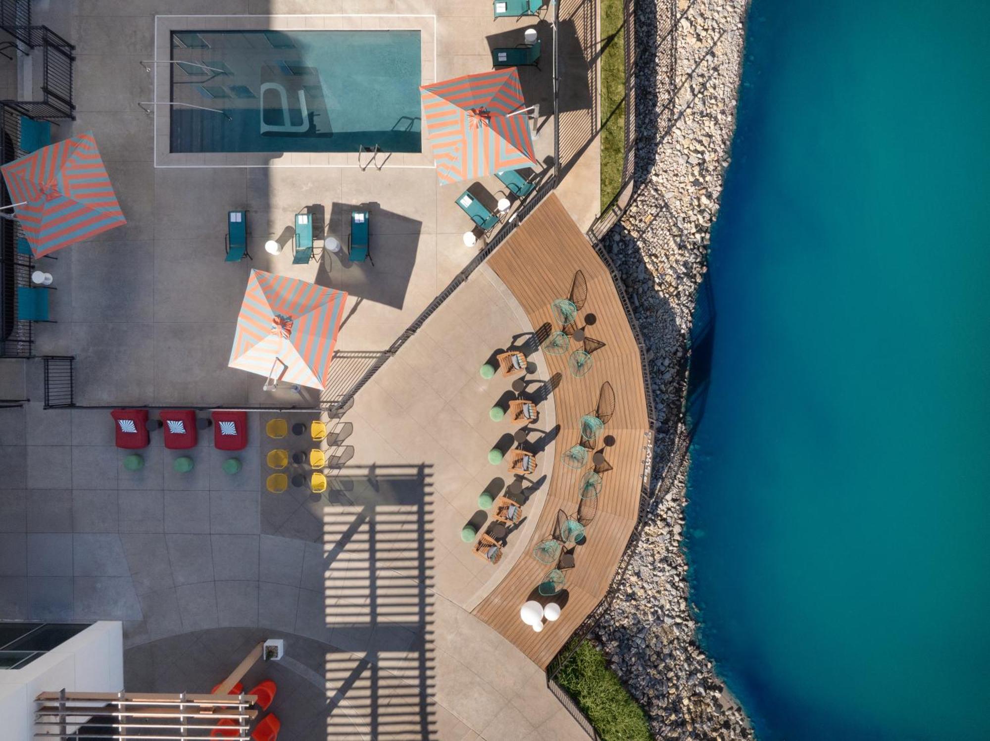 Aloft Wichita Hotel Eksteriør billede
