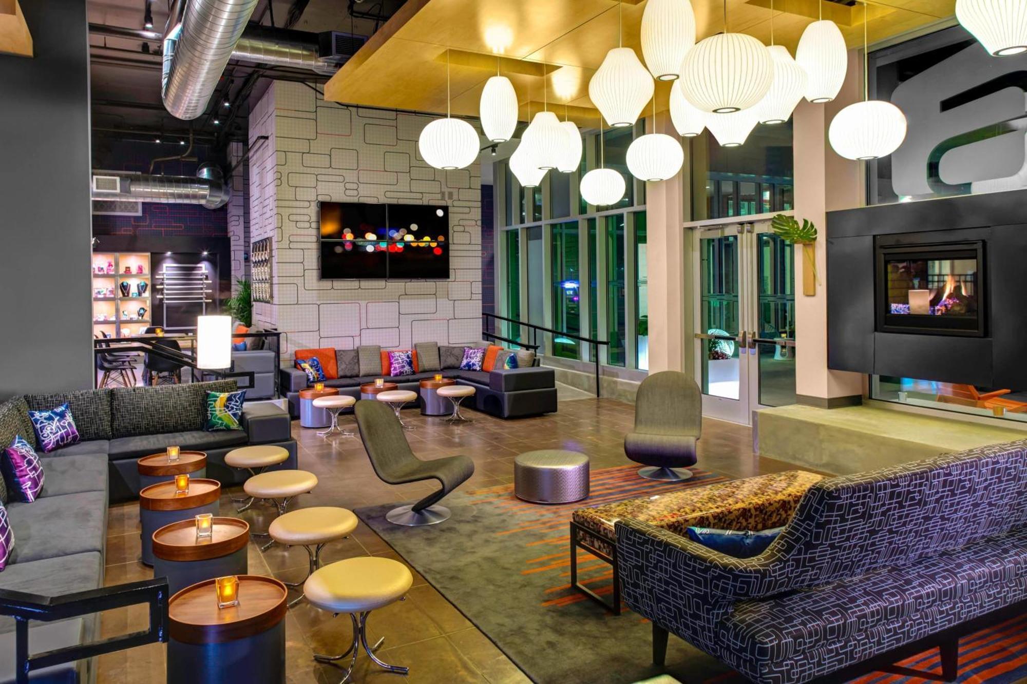 Aloft Wichita Hotel Eksteriør billede